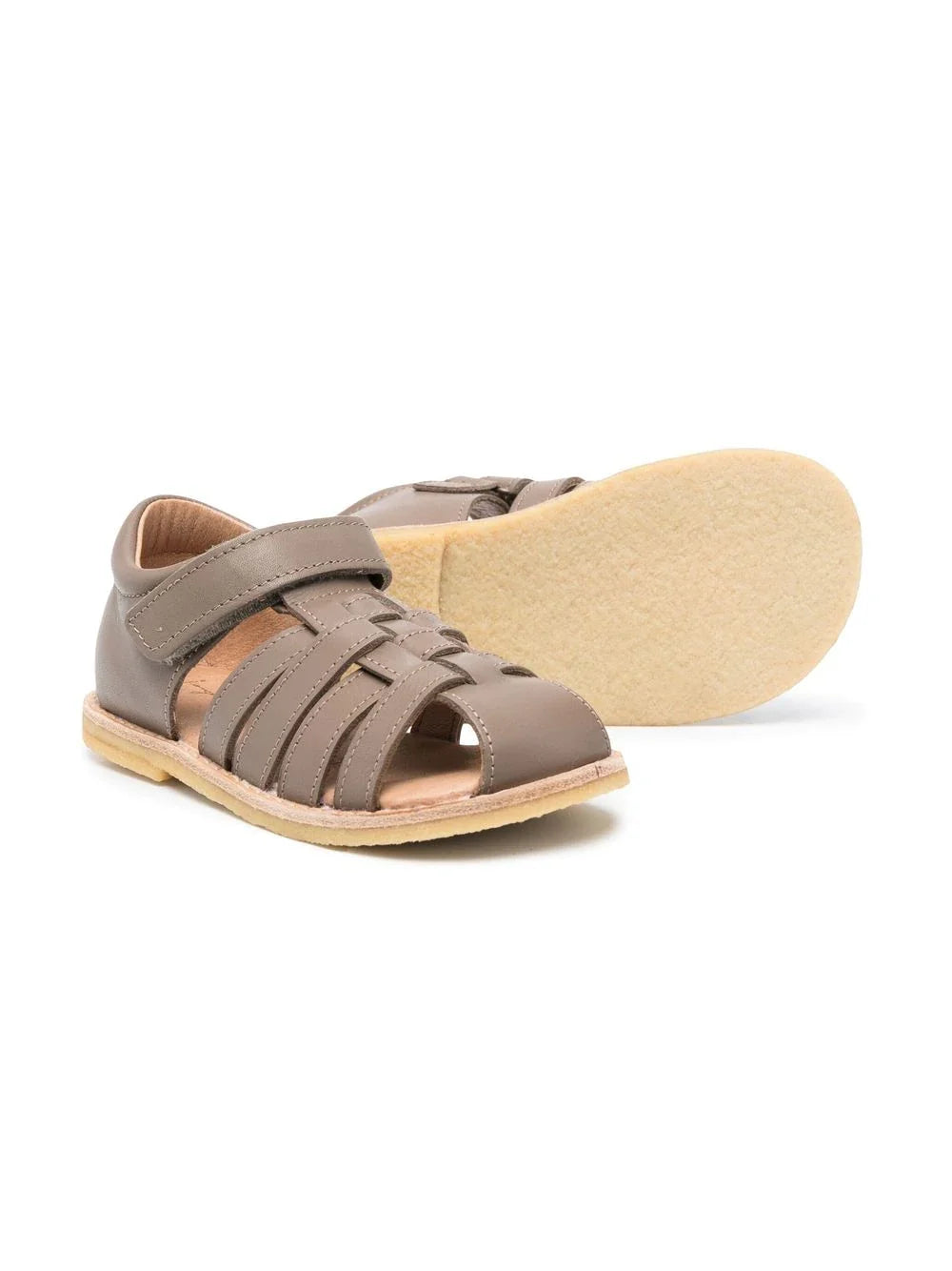 Closed Toe Leather Sandal with Basket Weave Straps in Earth