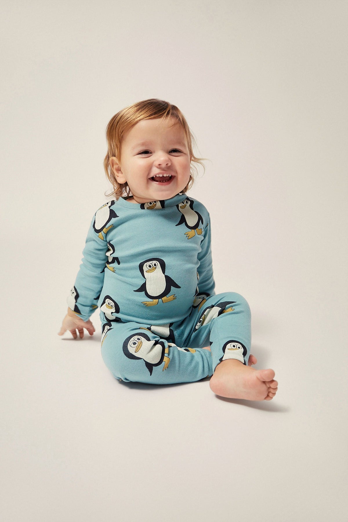 Organic Cotton Baby Leggings with Penguin Print in Light Blue