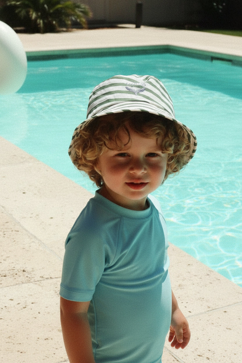 Kids UPF 40 Plus Bucket Hat in Stripe Vert